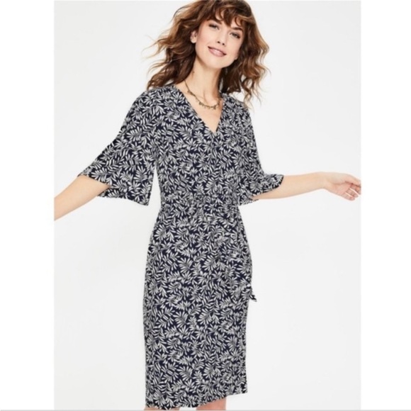 BODEN ‘Ines’ Leaf Print Shift Dress - Picture 1 of 8